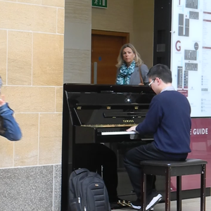 日本成人自拍小电影
